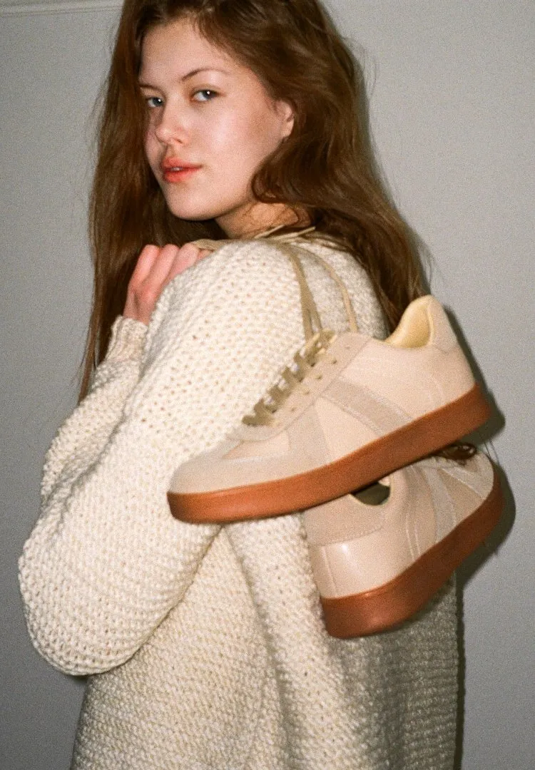 Women's Shoes: Heels, Flats, Boots & Sneakers | WalkOn | TIJN