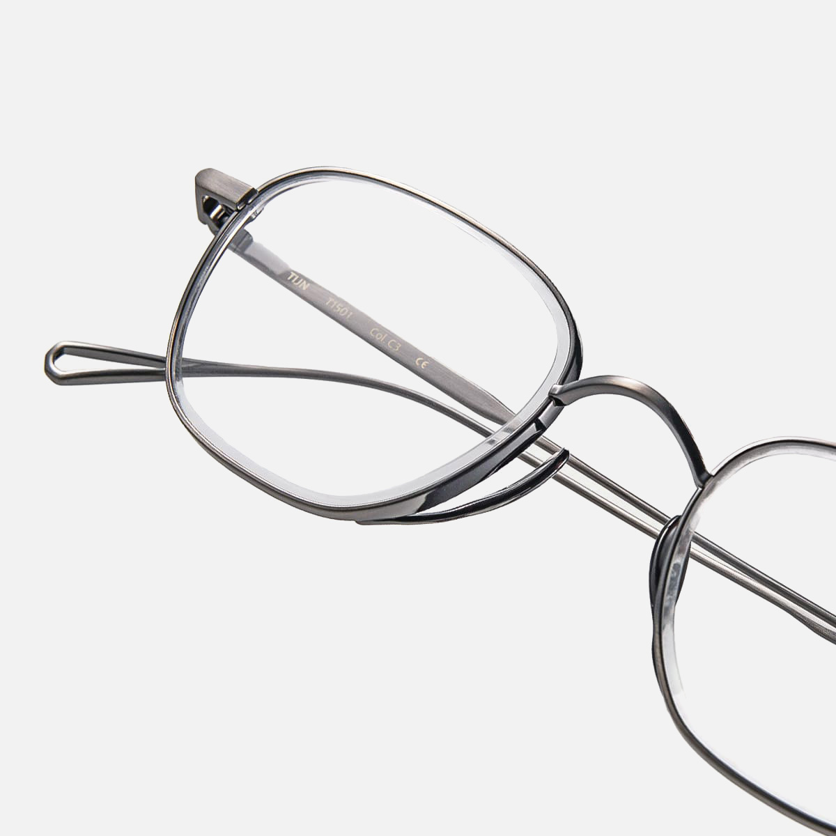 tijn tamashii フルチタン サングラス 魂 | TIJN Eyewear によるリプレゼント、最も純粋なチタン製作