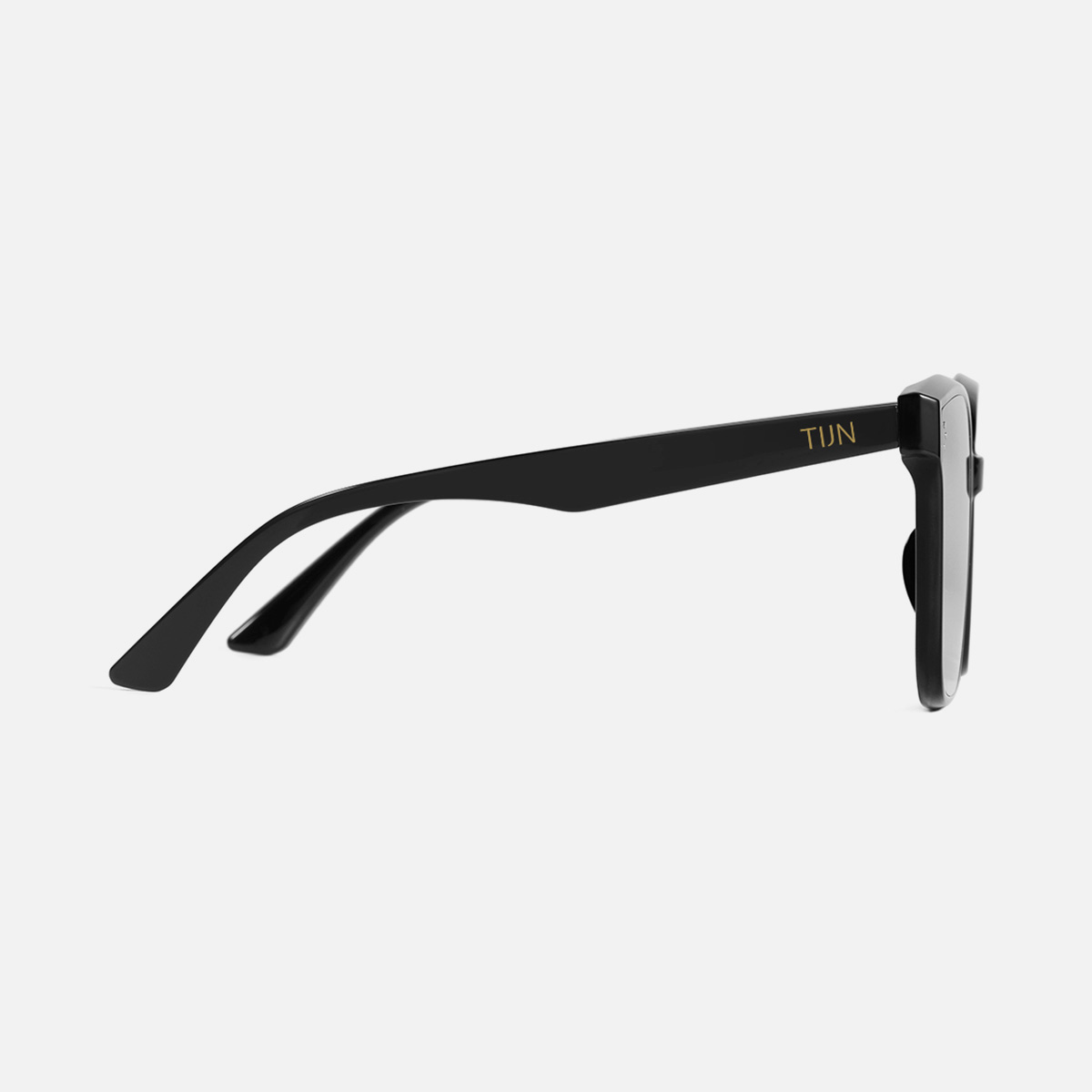 Maja sunglasses in Black | Sunwear | TIJN Maja sunglasses in Black | Sunwear | TIJN