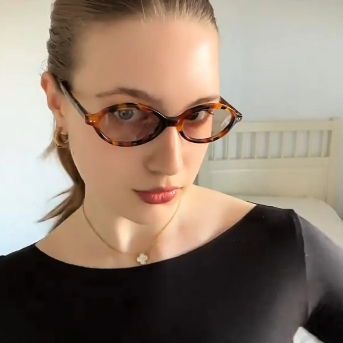 Olisa sunglasses in Glazed Amber with Caramel Lenses  display picture 2