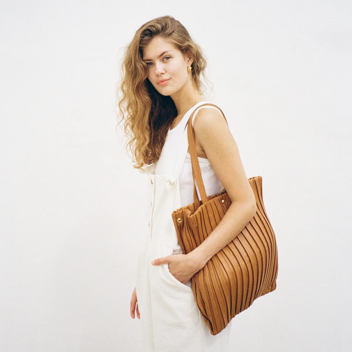 Pleated tote outlet bag